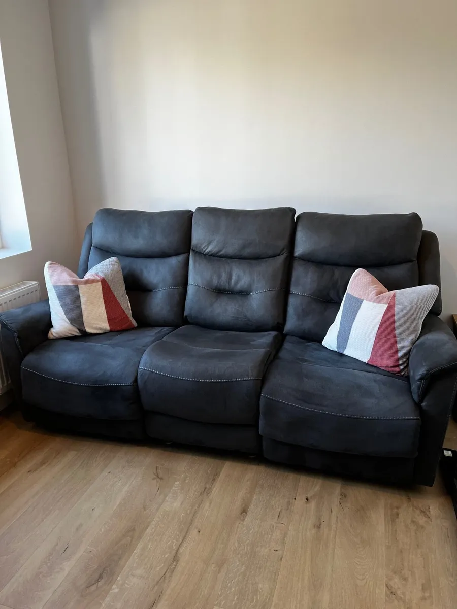 Sofa - Image 2