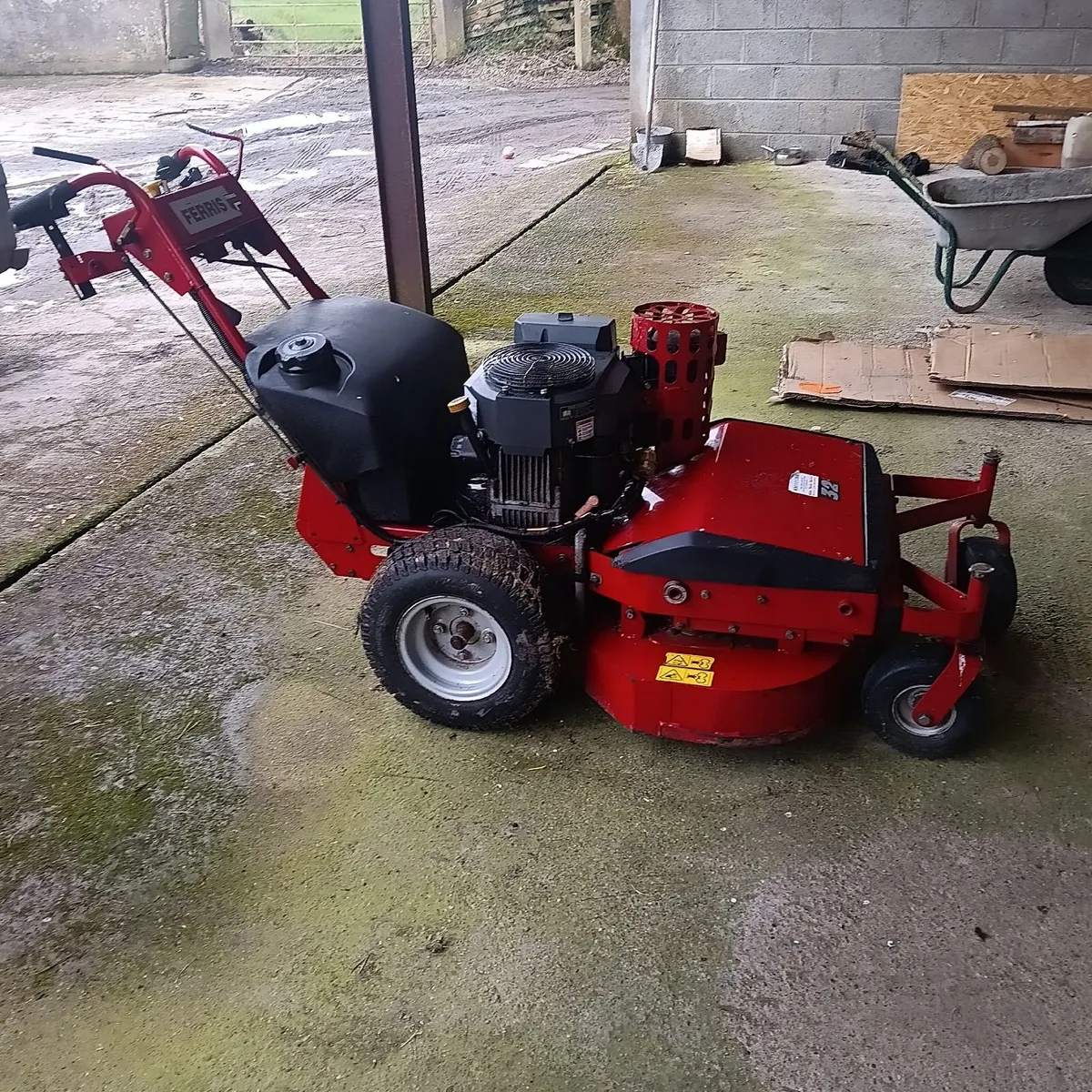 Ferris lawnmower - Image 4