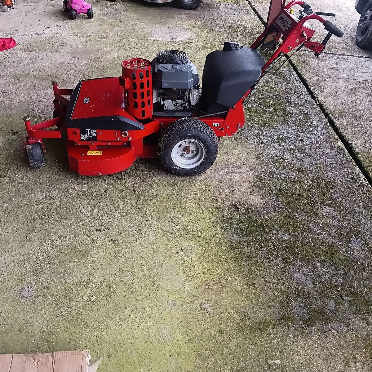 Ferris lawnmower - Image 3