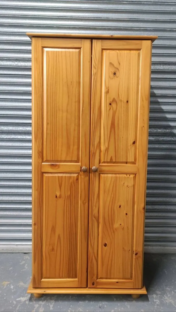 Solid Pine double wardrobe - Image 2
