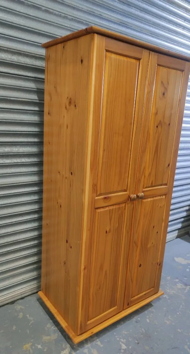 Solid Pine double wardrobe - Image 3