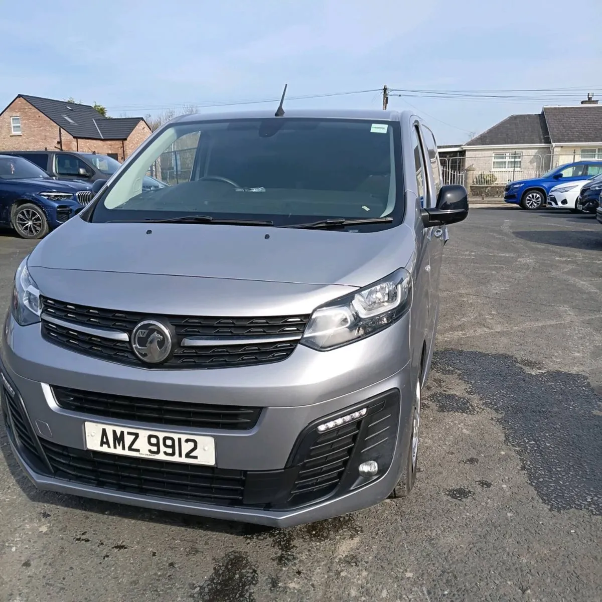 2023 vivaro van 2.0hdi ,30k miles £10k +vat - Image 3