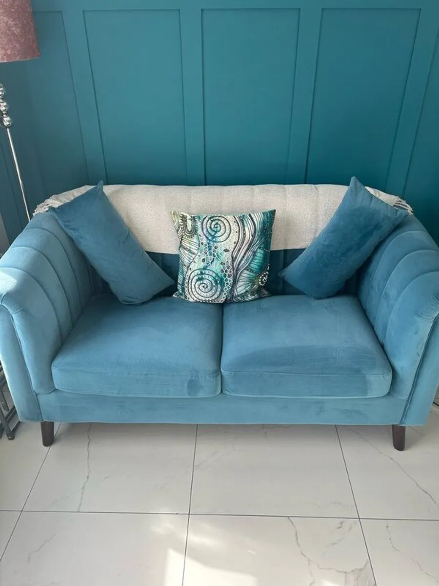 Teal 2 seater Couch - Image 2