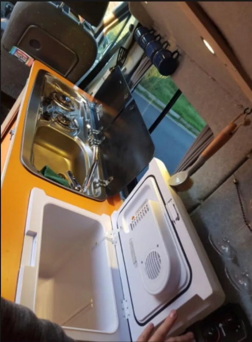 Nissan Primastar Campervan - Image 4