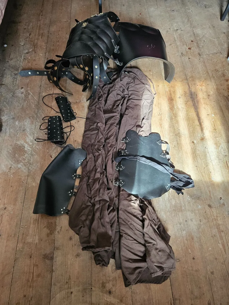 Epic Armoury Greek Roman Outfit - Image 1