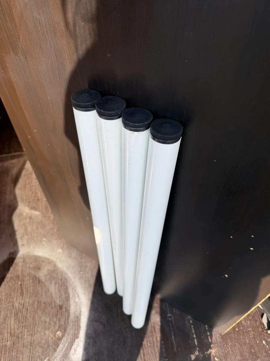 Black table or desk - Image 2