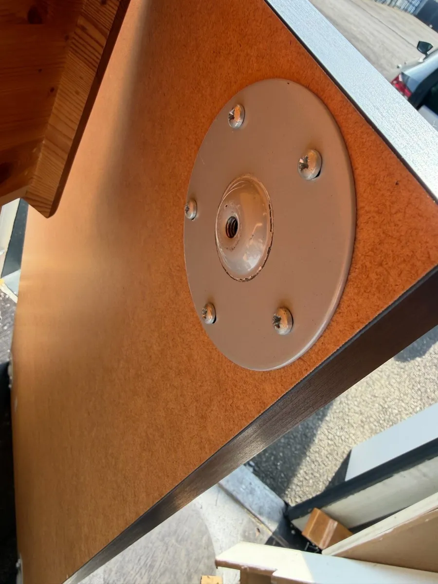 Black table or desk - Image 4