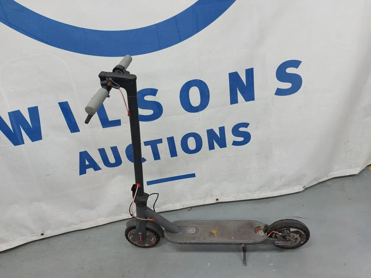 Online Auction Of An E-Scooter& More! - Image 1