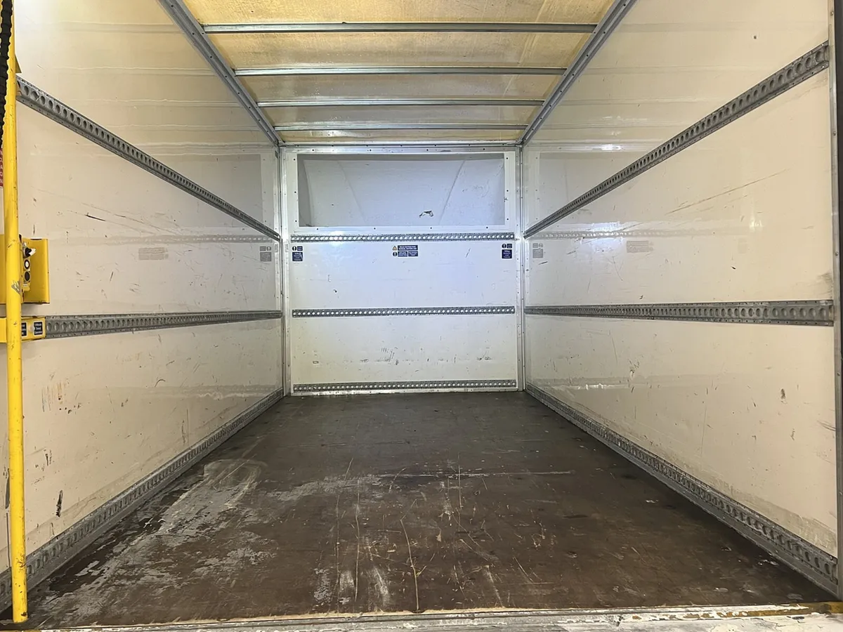 2020 Ford Transit Luton Box Van - Image 2