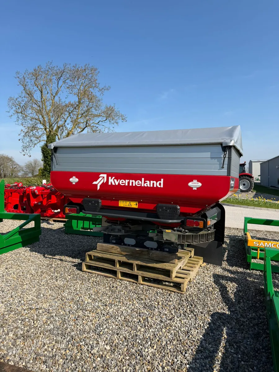 Kverneland CL GEOSPREAD -  Fertiliser spreader - Image 3
