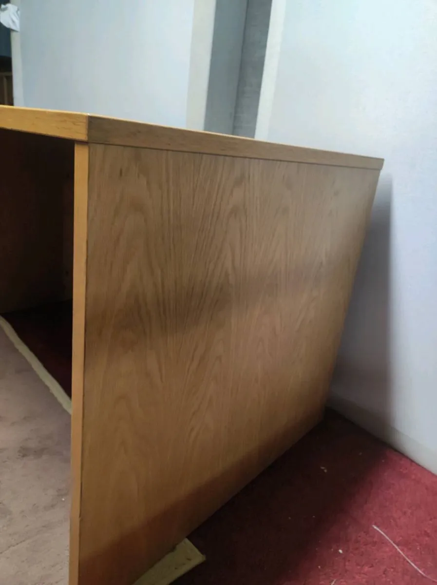 Solid oak executive office desk & chair *delivery - Image 4