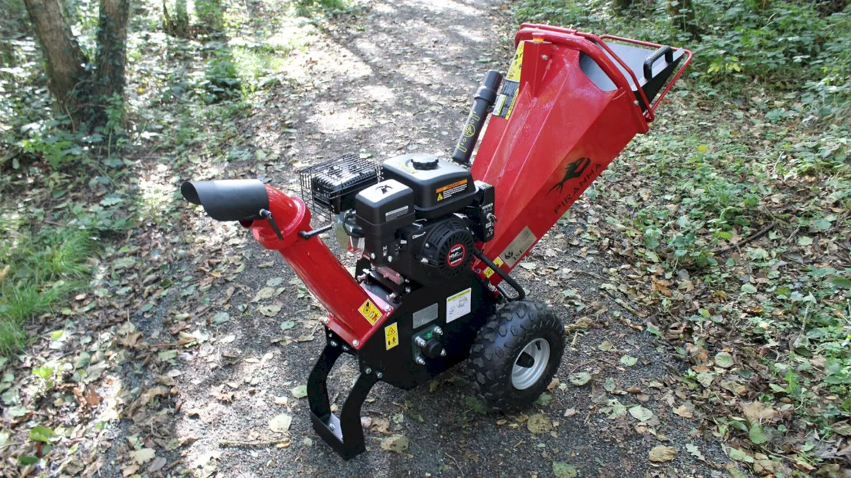 Piranha 6.5hp Wood chipper 100mm / 3.9" Capacity - Image 3