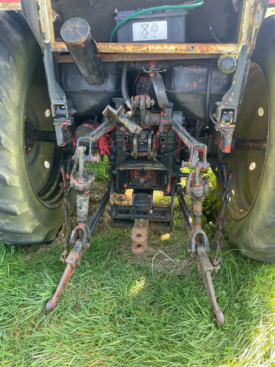 Belarus 820 Tractor - Image 4