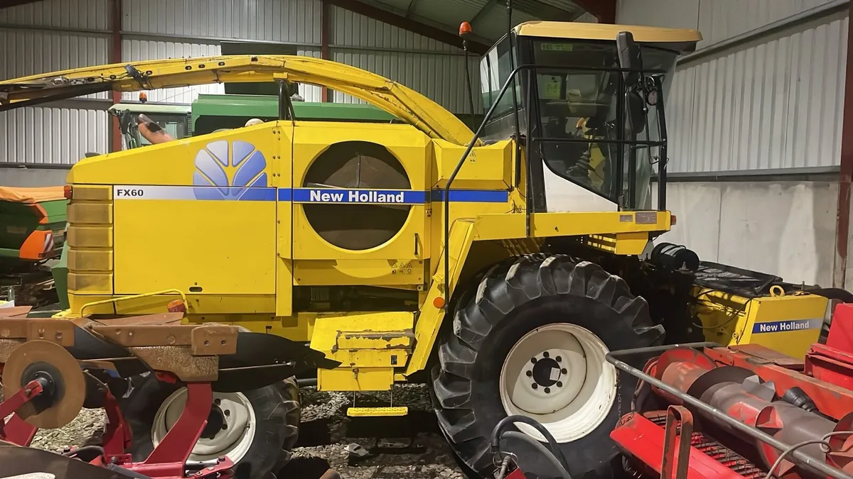 New Holland FX60 2007 - Image 2