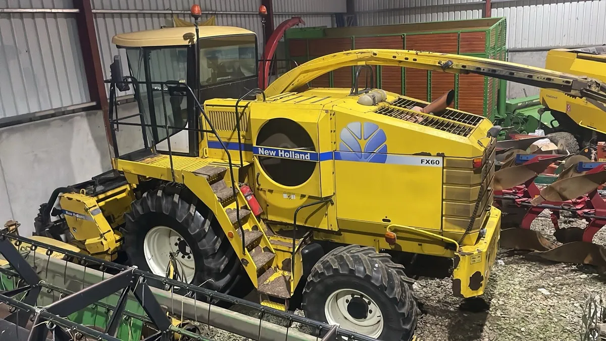 New Holland FX60 2007 - Image 3