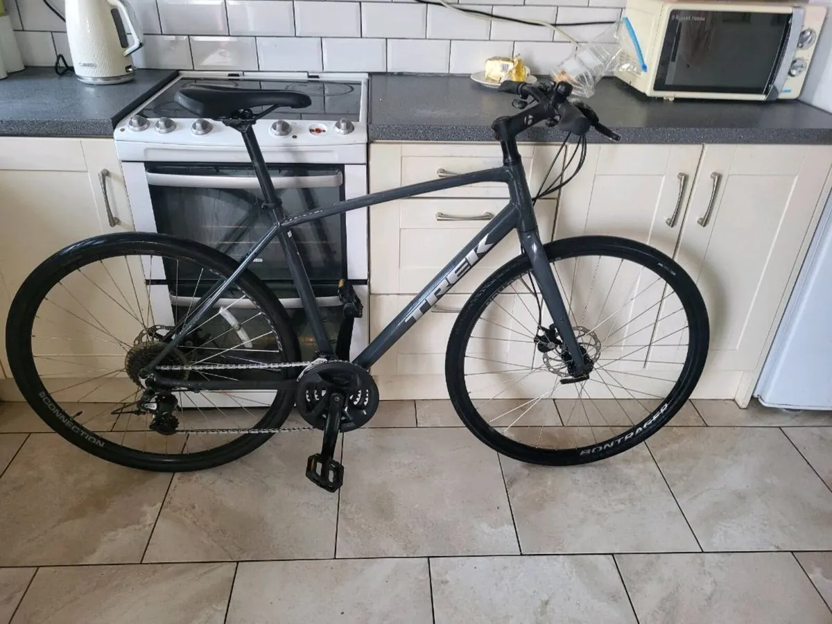 Mens trek bike - Image 1