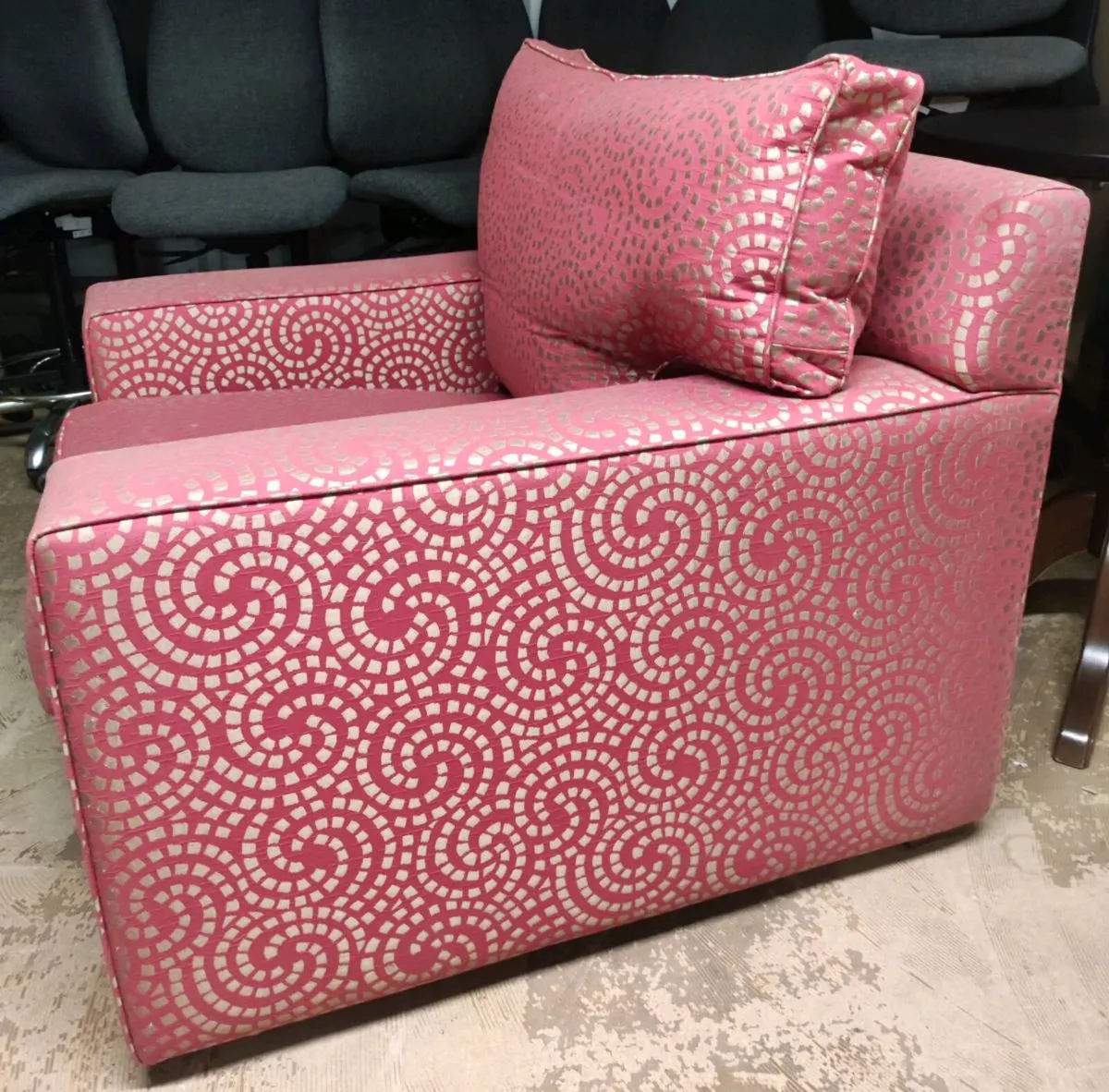 Victorian classical french armchair 🚚 - Image 3