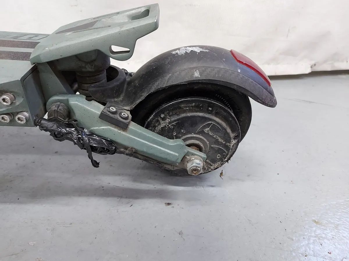 Online Auction Of A E-Scooter & More! - Image 4