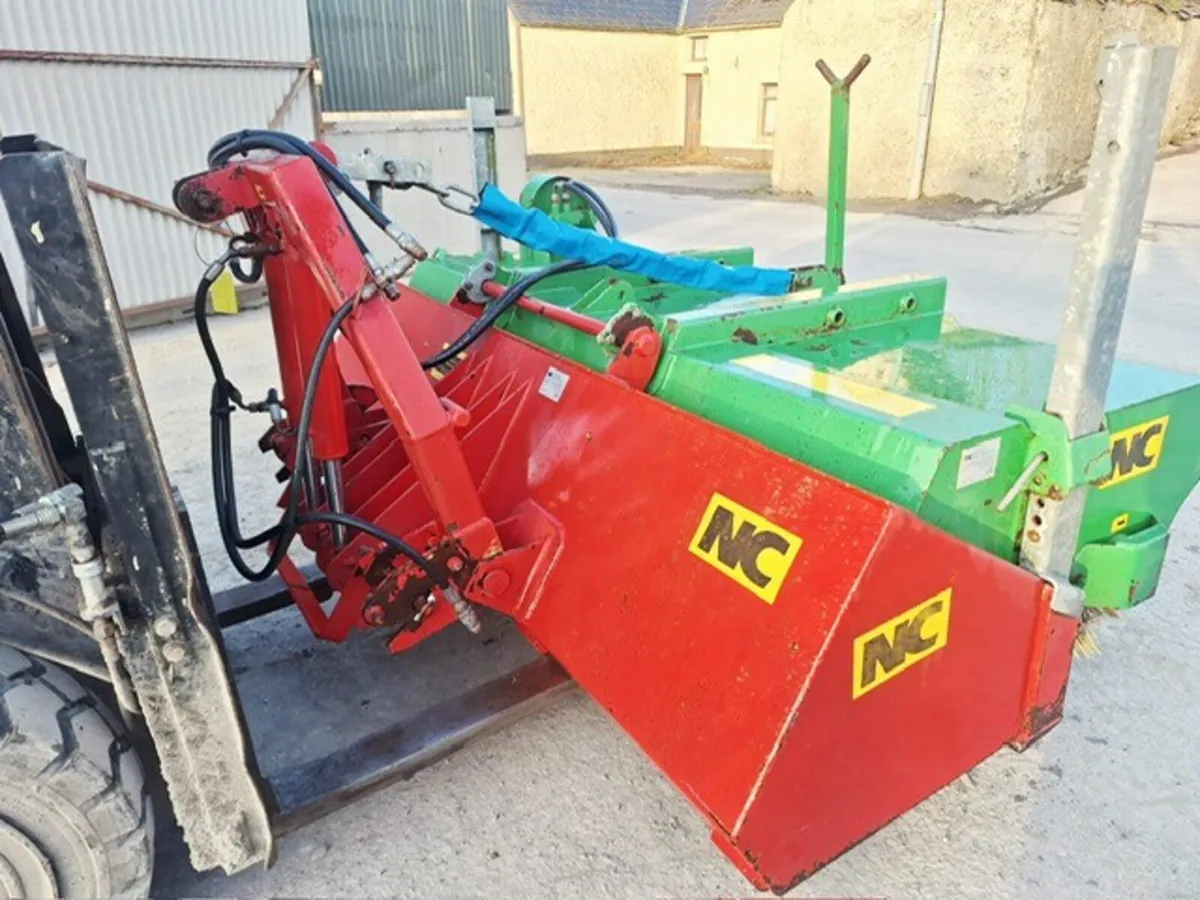 NC Link A Sweep 700 Rear Brush - Image 3