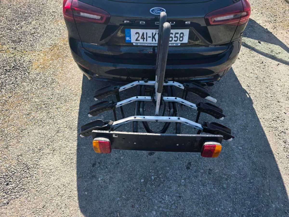 Cycle towbar carrier for 3 Bikes - Image 2