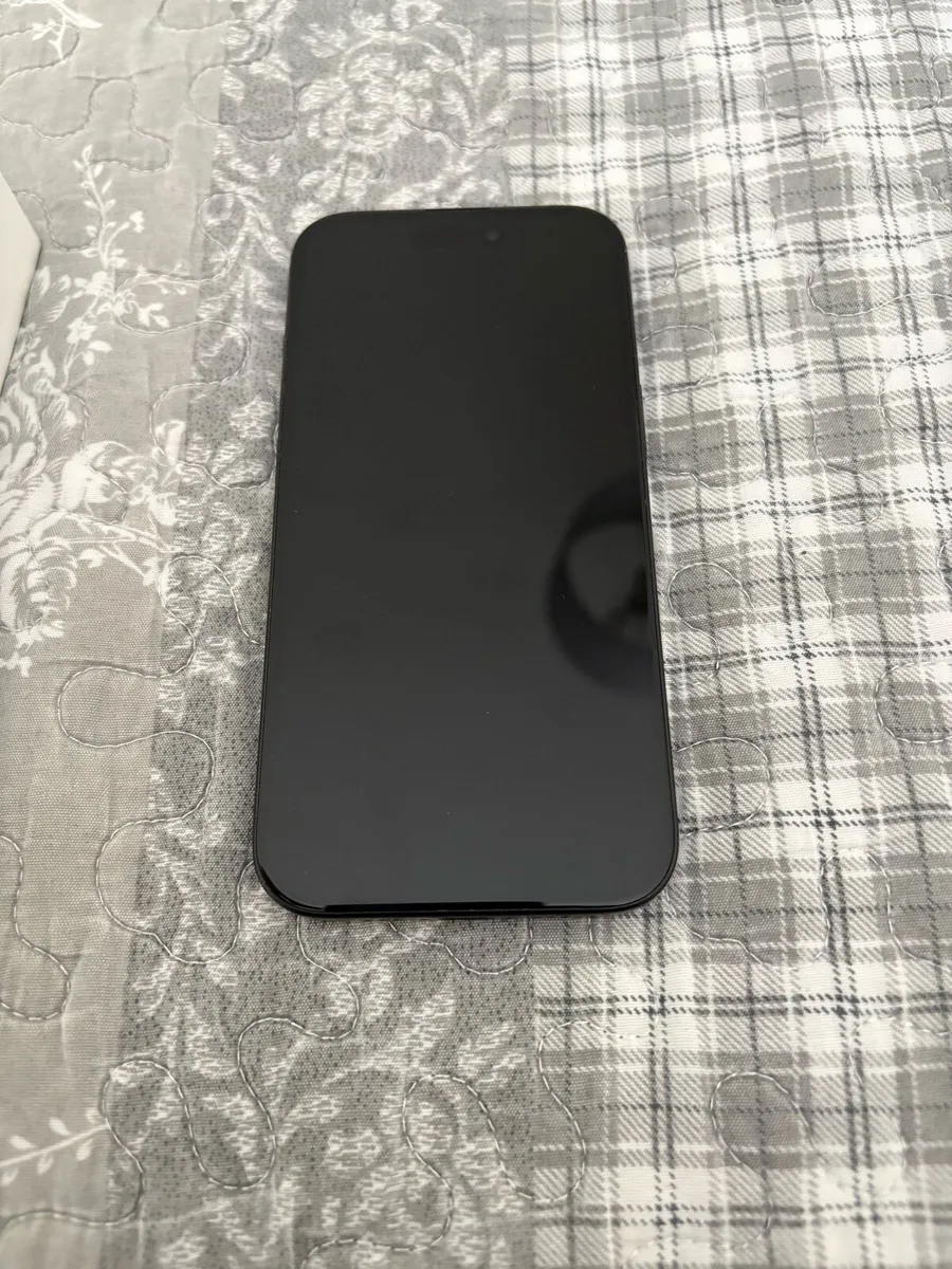 Apple iPhone 15 - Image 2