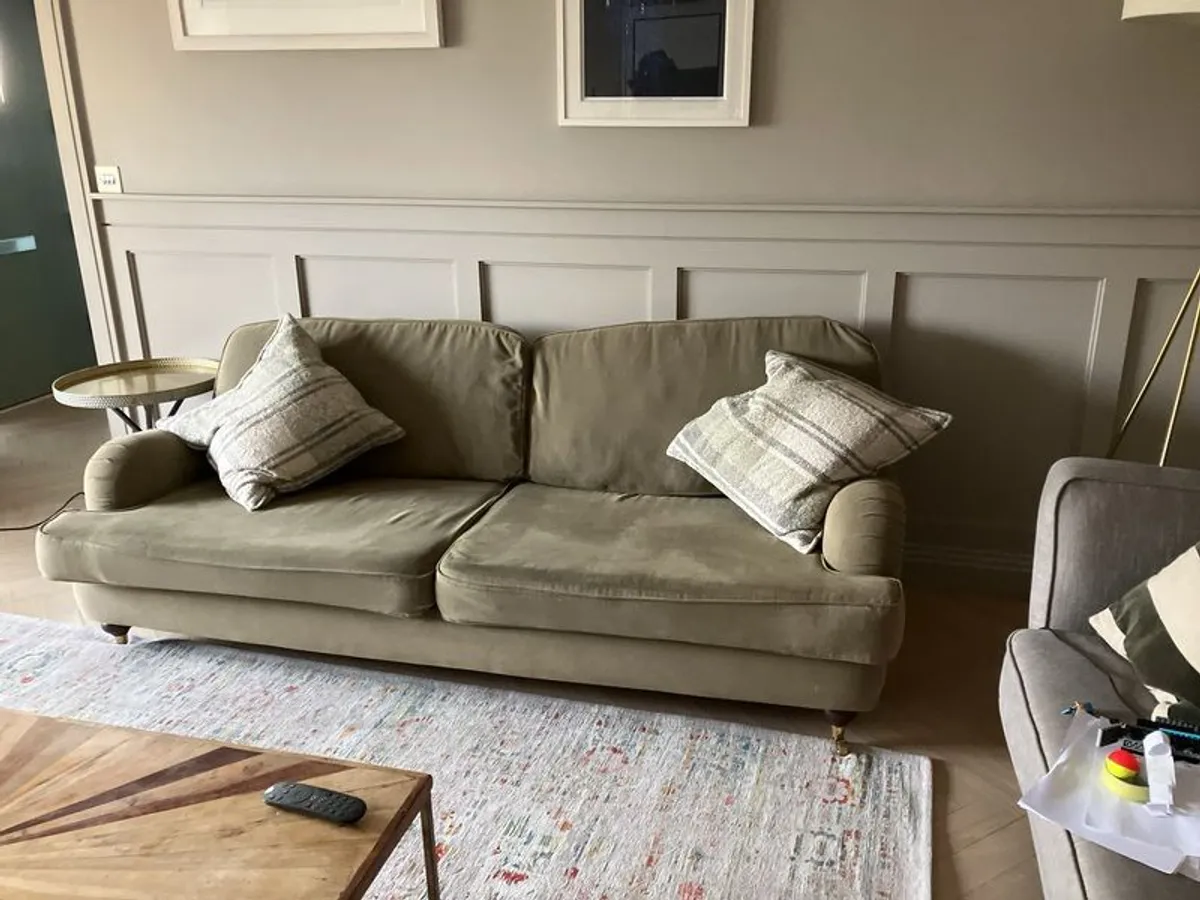 free 3 Seater Couch - Image 3