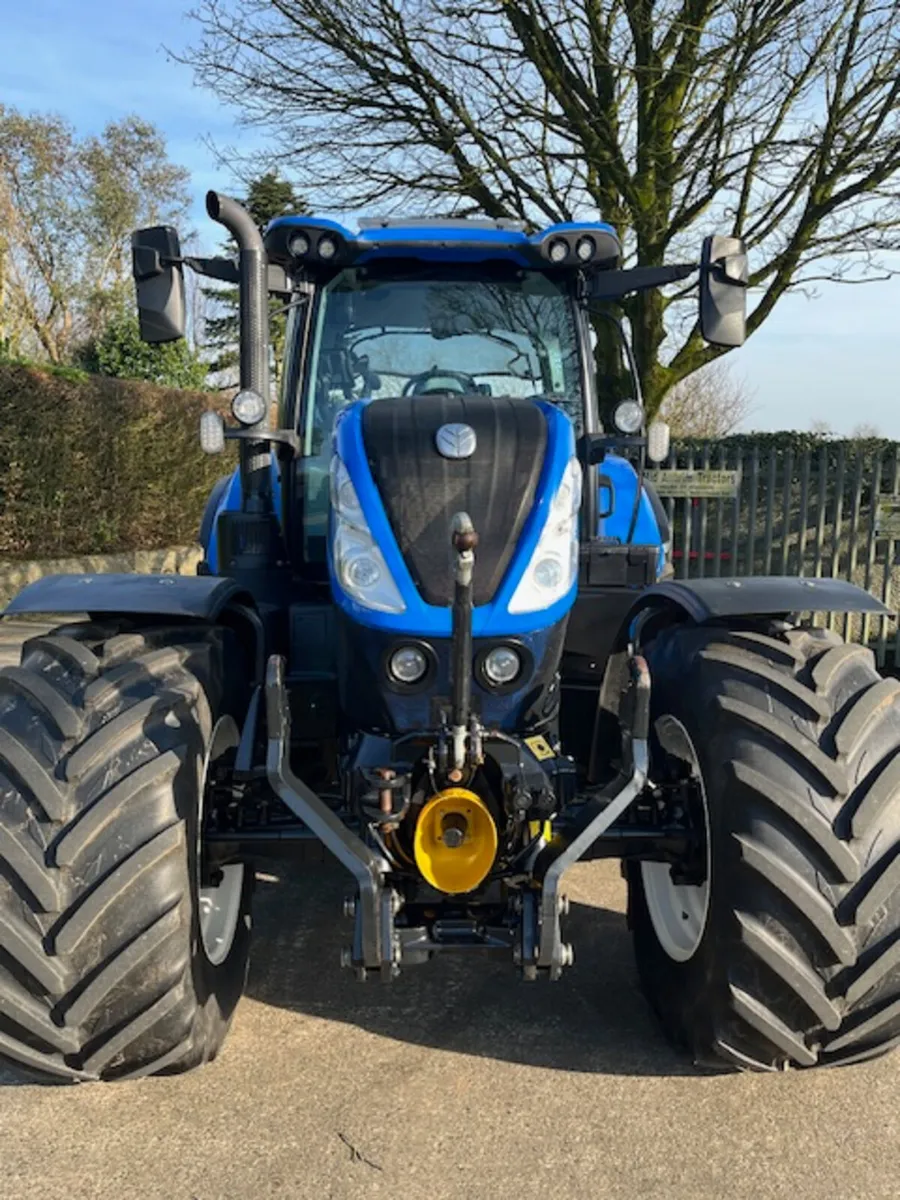 2022 New Holland T7.225 Auto-command c/w F/L & PTO - Image 3