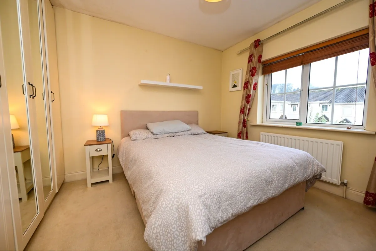 3 Bed House Contents - free - collection only - Image 4