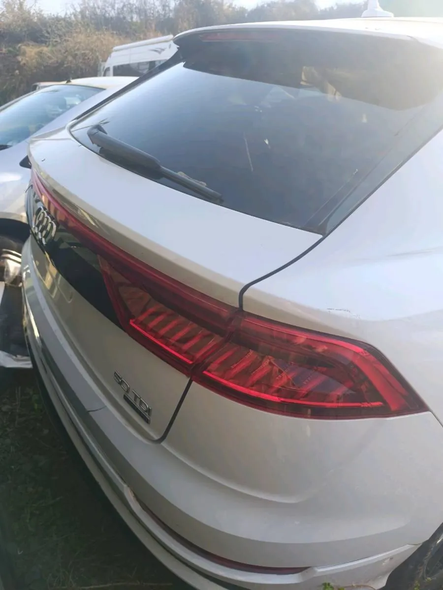 2023 Audi Q8 - Image 3