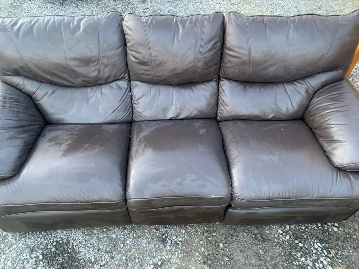 3 seater couch for sale - Image 2