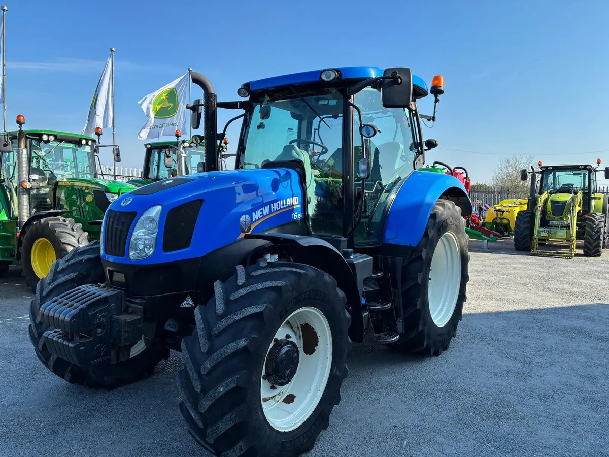 2016 New Holland T6155 - Image 3