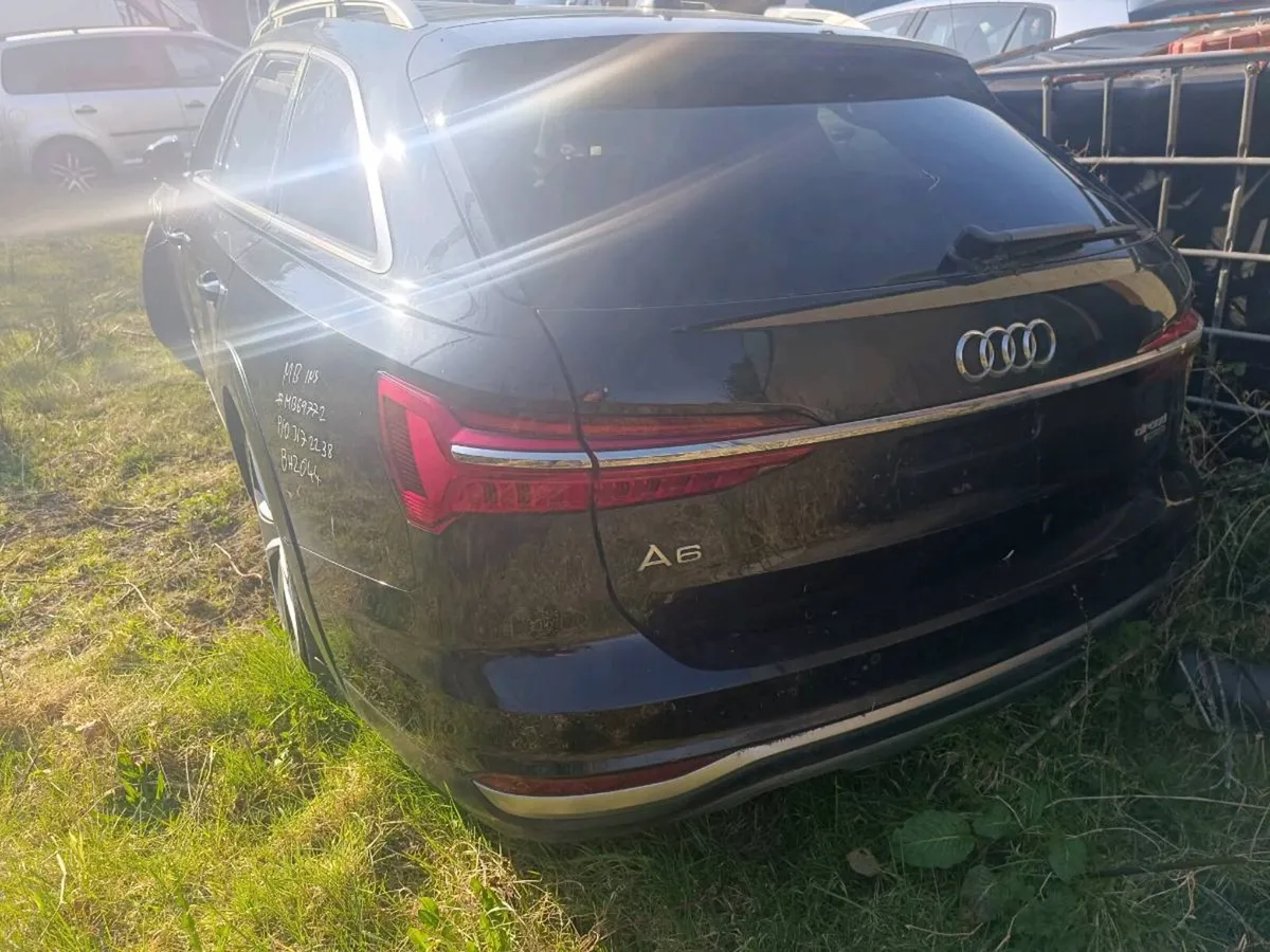 2022 Audi A6 Allroad - Image 2