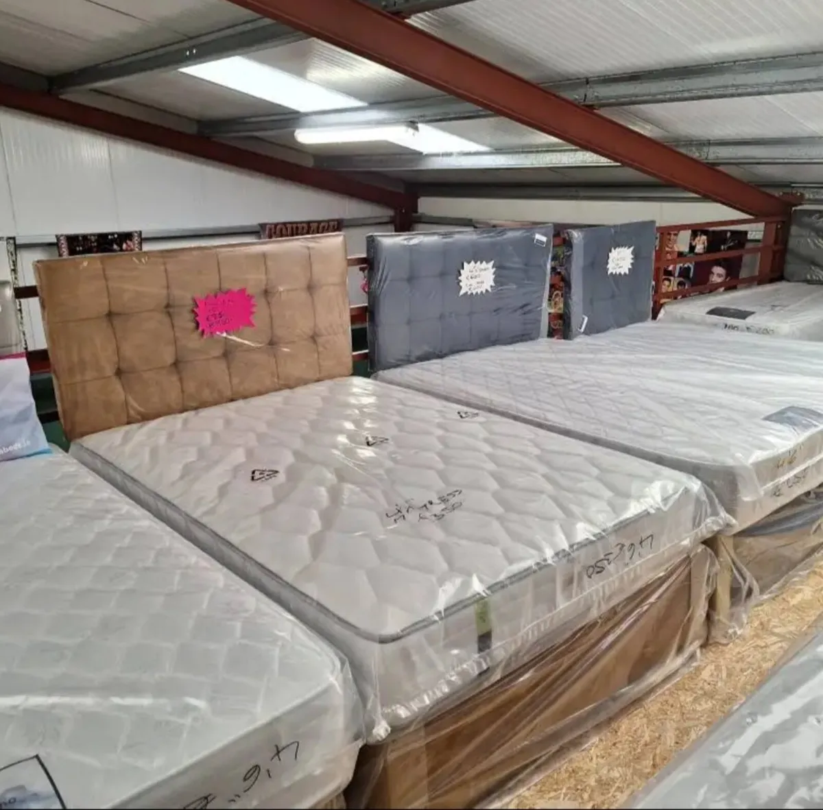 PAT NEVIN & SONS CARPETSTORE MOUNTRATH R32YP80 - Image 4