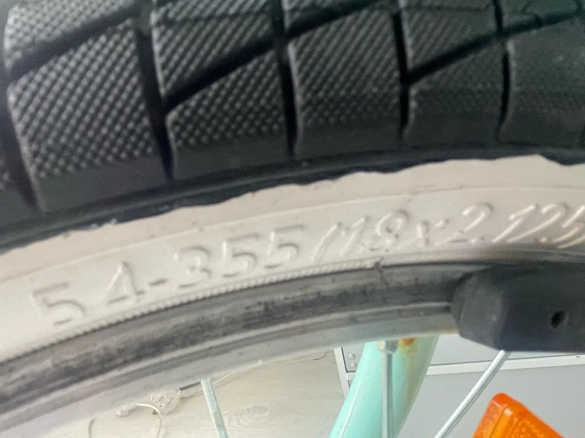 Girls bike - Image 3