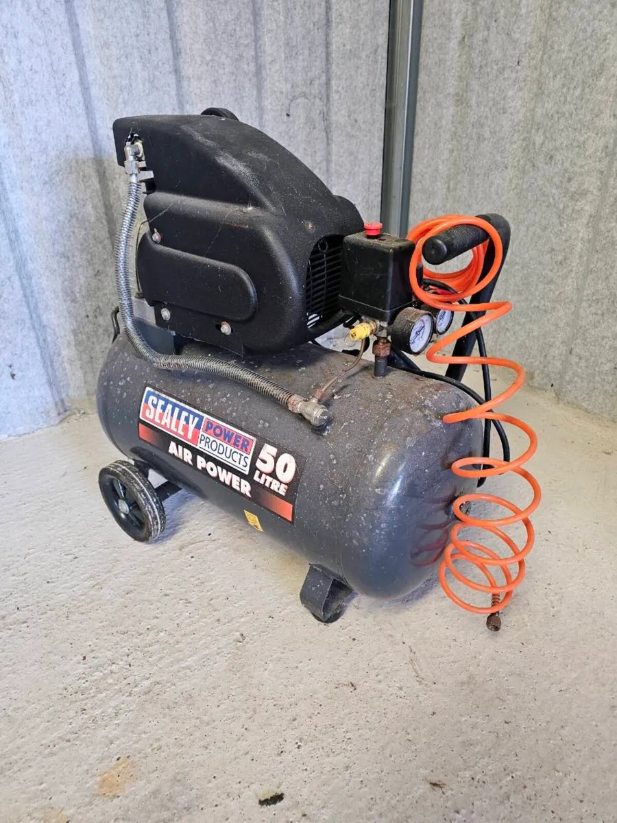 Cement mixer and air compressor - Image 3