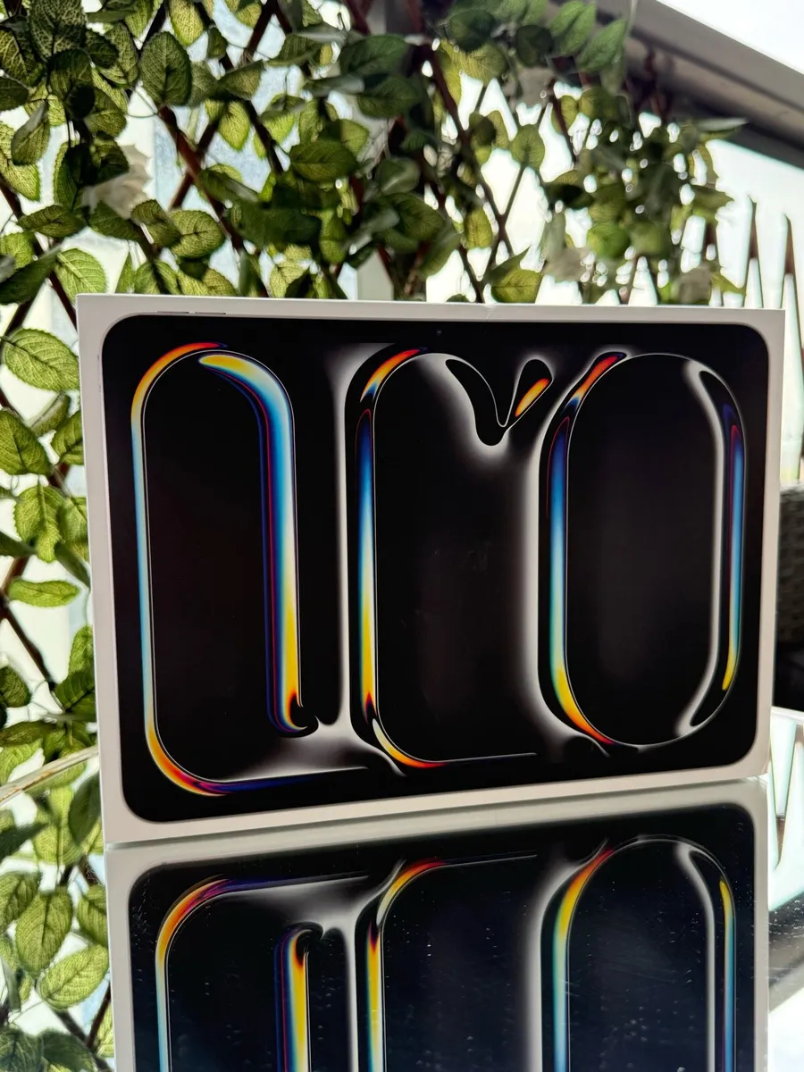 iPad Pro 11” (M5, 256GB, Wi-Fi) - Image 1