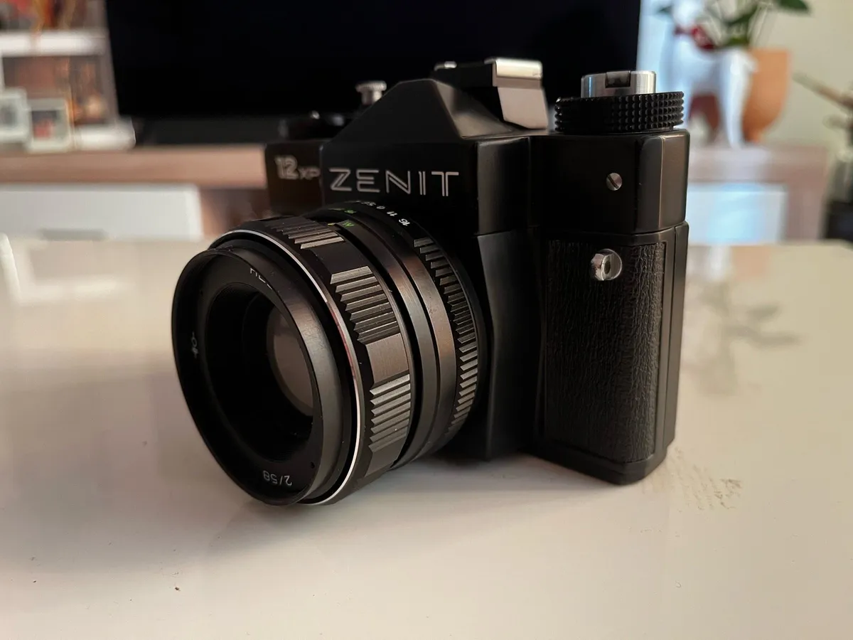 Zenit Vintage Film Camera - Image 1