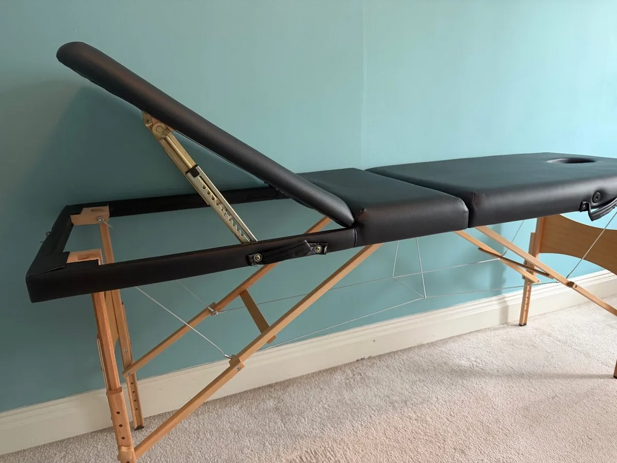 Professional Foldable Travel Massage Table - Image 1