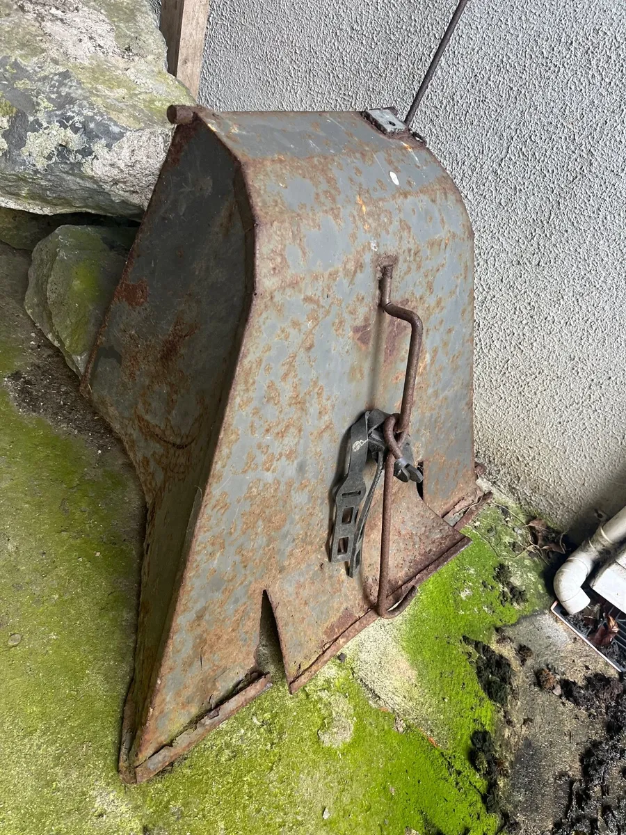 Grass Deflector - Image 4