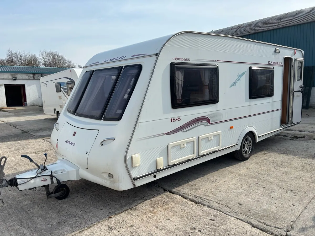 Elddis rambler 6 berth fixed bunkbeds - Image 1