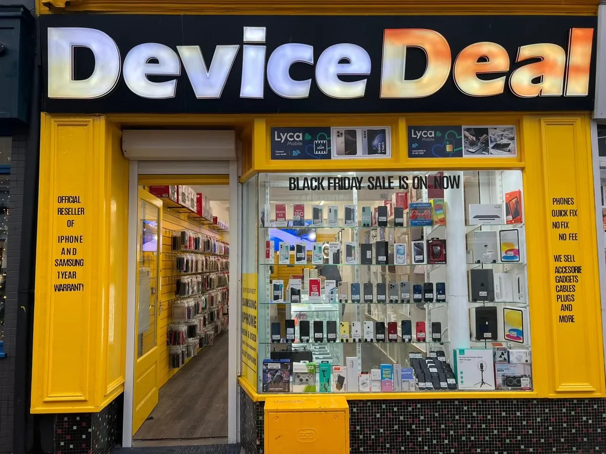 GIMBAL STABILIZER SELFIE STICK TRIPOD - Image 3