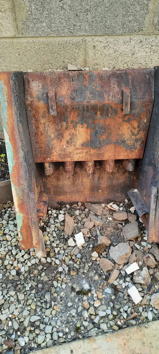 Old style back boiler - Image 1