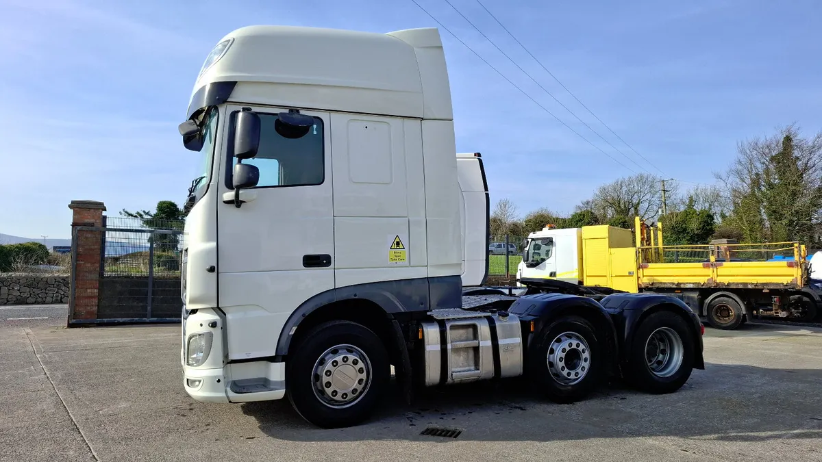 2017 Daf XF 460  Super Space Cab , 6x2 , Euro 6 - Image 4