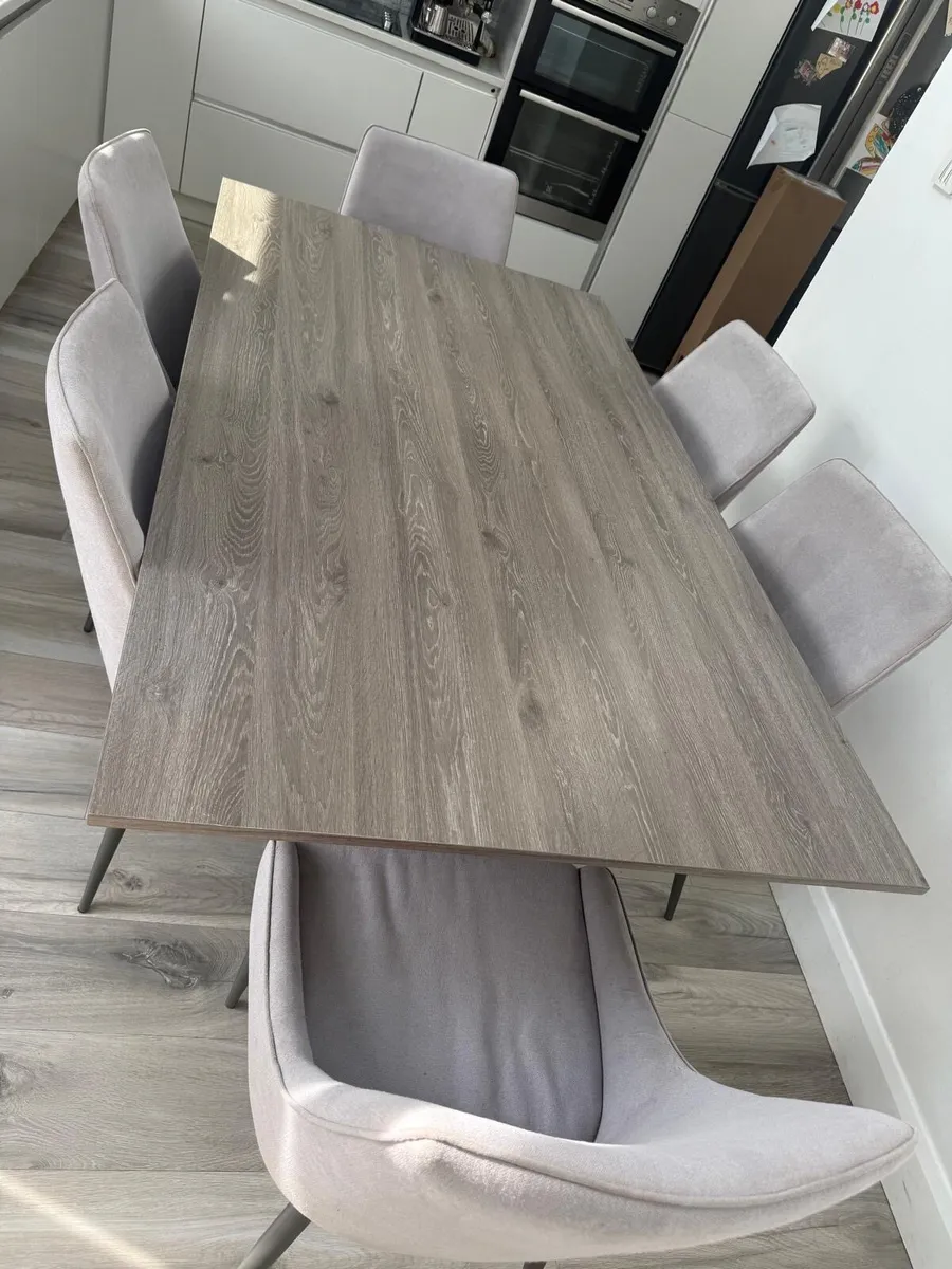 Kitchen table  and chairs - Image 4