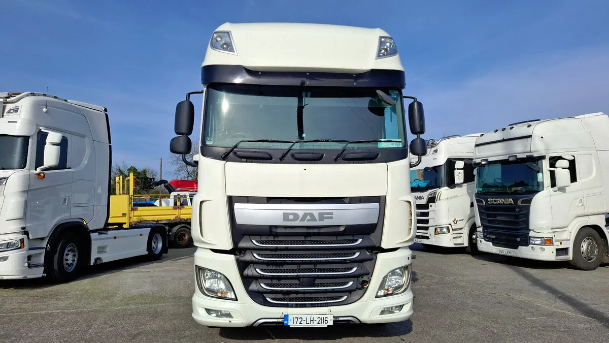 2017 Daf XF 460  Super Space Cab , 6x2 , Euro 6 - Image 2