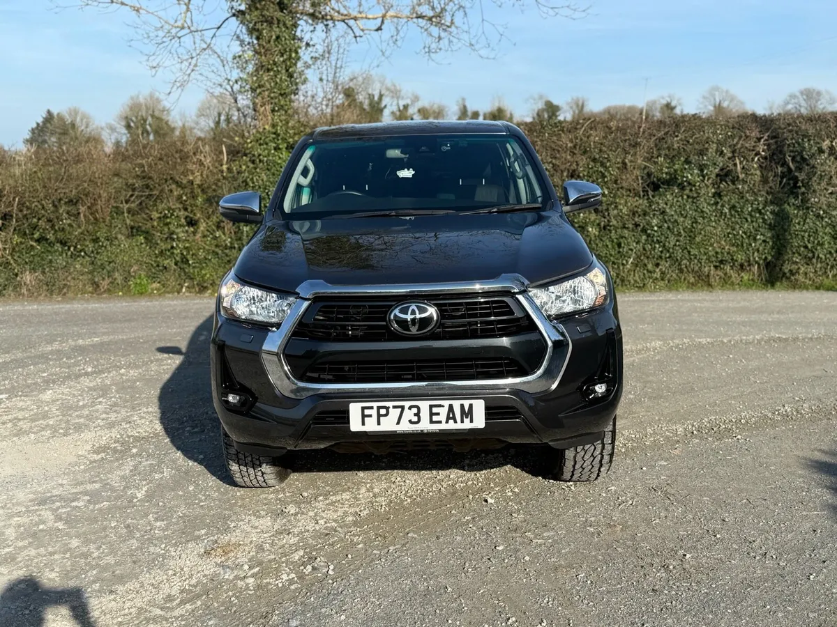 Toyota hilux - Image 3