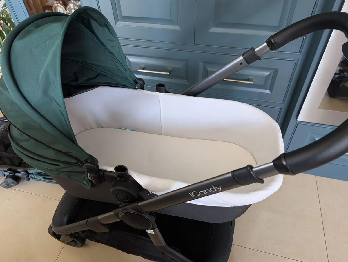 iCandy Orange Buggy/ Pram system & kiddy car seat - Image 3