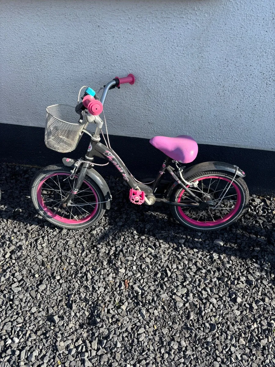 Girls bike