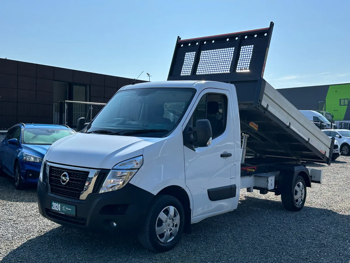 Nissan Interstar Tipper 145 BHP 2.3 DCi 241 - Image 2