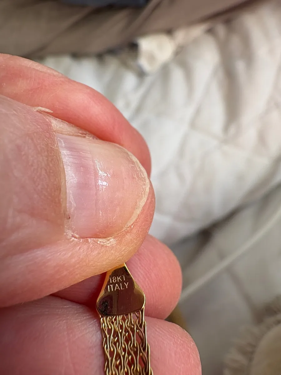 18ct Gold Italian Mesh Chain Necklace - Image 4